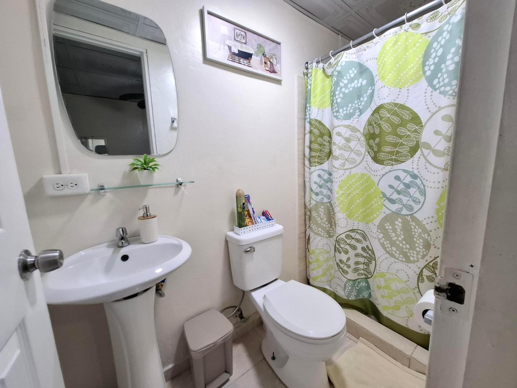 Lilia House 15 Minutos Aeropuerto Apartment Panama City Exterior photo